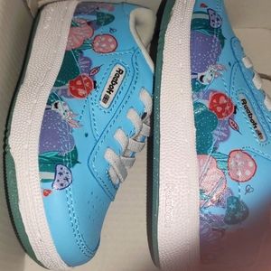 Toddler size 5 girl Reebok Peppa Pig  tennis shoes brand new